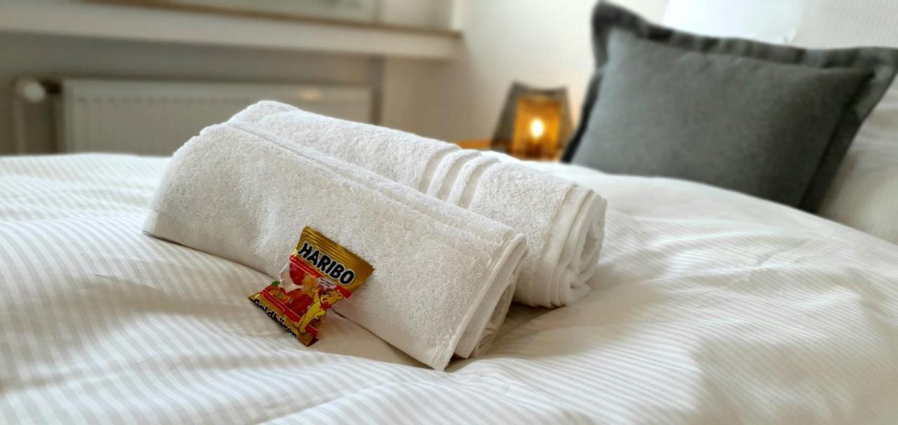 Citychalet-Uni- Boxspringbett Kueche-Ruhig-Parkplatz Bochum Ngoại thất bức ảnh